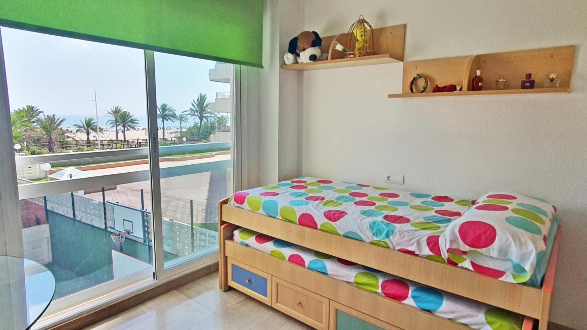 Aigua Blava Primera Linea - Alquiler Solo Familias Playa de Gandia Exterior foto